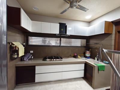 Kitchen Image of 2674 Sq.ft 3 BHK Apartment / Flat for sale in Aaryan Opulence, Ambli Ahmedabad for Rs. 31500000