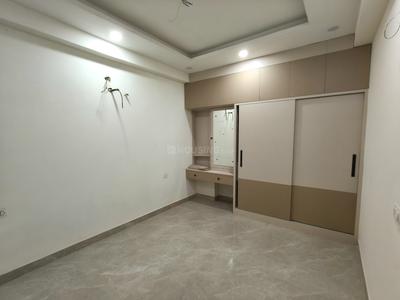 Bedroom Image of 1750 Sq.ft 4 BHK Apartment / Flat for sale in Sector 110 Noida for Rs. 9000000