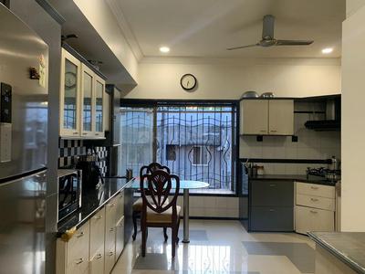 Hall Image of 4000 Sq.ft 4 BHK Independent House for sale in Andheri West Mumbai for Rs. 160000000