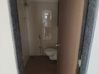 Image of 560 Sq.ft 2 BHK Apartment / Flat for sale in Shreeji Plaza, Malad West, Mumbai for Rs. 16500000