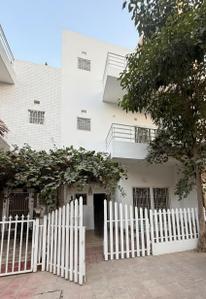 Image of 2200 Sq.ft 4 BHK Villa for rent in Paramount Golfforeste Villas, Surajpur, Greater Noida for Rs. 28000