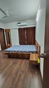 Bedroom Image of 2225 Sq.ft 3.5 BHK Apartment / Flat for rent in Takshashila Air, Ellisbridge Ahmedabad for Rs. 58000