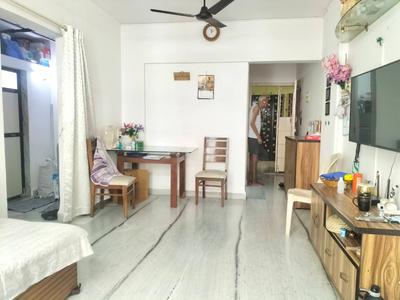 1 BHK Semi Furnished Flat