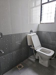 Common Bathroom Image of 960 Sq.ft 2 BHK Apartment / Flat for sale in Windsor Maple Woodz, Wagholi Pune for Rs. 5300000