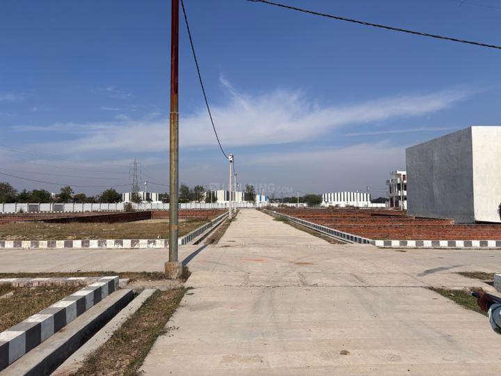 Para Main Image 1