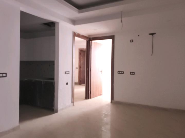 The Ultima 107 Main Image 1