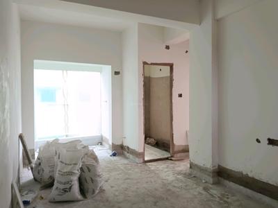 Living Room Image of 910 Sq.ft 2 BHK Apartment / Flat for sale in Cornerstone Rajbari, Nayabad Kolkata for Rs. 5000000