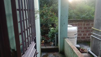 Balcony Image of 850 Sq.ft 1 BHK Independent House for rent in Tapowan Kolhapur for Rs. 6500