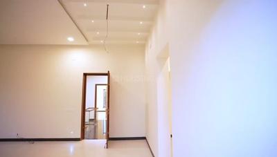Hall Image of 5000 Sq.ft 4 BHK Independent House for sale in Uthandi Chennai for Rs. 60000000