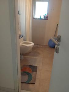 Bathroom Image of 850 Sq.ft 1 BHK Apartment / Flat for rent in Godrej Infinity, Mundhwa Pune for Rs. 30000