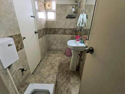Bathroom Image of 749 Sq.ft 3 BHK Apartment / Flat for rent in Gaurs Siddhartham, Siddharth Vihar Ghaziabad for Rs. 28000