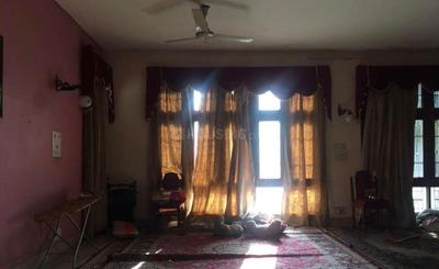 Bedroom Image of 2700 Sq.ft 3 BHK Independent House for rent in Shastri Nagar Jammu for Rs. 120000