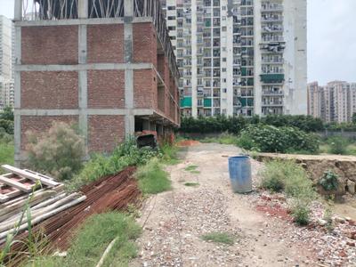 Image of 900 Sq.ft Residential Plot / Land for sale in Sector 76, Noida for Rs. 17500000