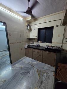 Kitchen Image of 650 Sq.ft 1.5 BHK Apartment / Flat for rent in Kandivali East Mumbai for Rs. 42000