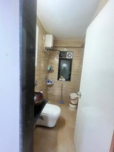 Bathroom Image of 2200 Sq.ft 3 BHK Apartment / Flat for sale in Scarlet Heights, Satellite Ahmedabad for Rs. 15000000