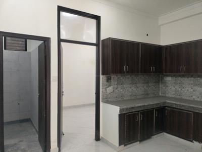 Living Room Image of 800 Sq.ft 2 BHK Apartment / Flat for sale in CI Golf City, Kambakshpur Noida for Rs. 3091000