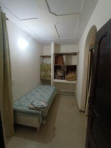 Bedroom Image of Girls pg in Pitampura, New Delhi
