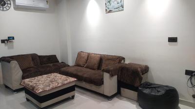 Living Room Image of 1050 Sq.ft 2 BHK Apartment / Flat for sale in Raja Park Jaipur for Rs. 8000000