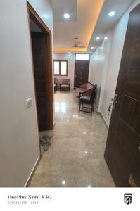 1 RK Independent Builder Floor
