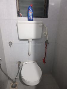 Bathroom Image of 900 Sq.ft 2 BHK Apartment / Flat for rent in Borivali East Mumbai for Rs. 45000