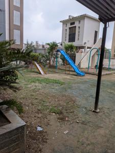Image of 1710 Sq.ft 4 BHK Apartment / Flat for sale in Satellite, Ahmedabad for Rs. 8800000