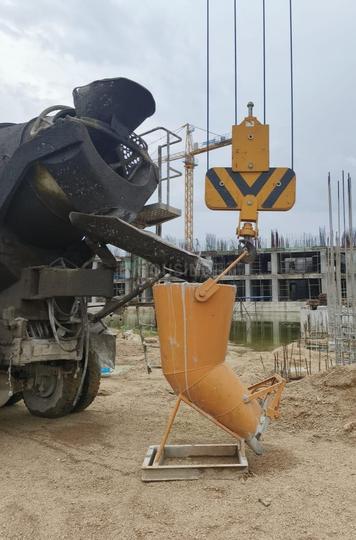 Aaditri Everest Main Image 1