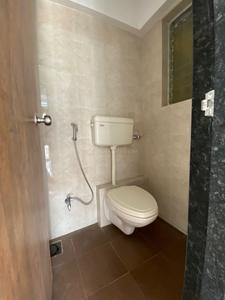Bathroom Image of 645 Sq.ft 1 BHK Apartment / Flat for sale in Neelsidhi Ballarat, Kamothe Navi Mumbai for Rs. 7800000