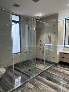 Bathroom Image of 6569 Sq.ft 5 BHK Apartment / Flat for sale in County 107, Sector 107 Noida for Rs. 170000000