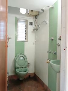 Common Bathroom Image of 700 Sq.ft 2 BHK Apartment / Flat for sale in Paschim Putiary Kolkata for Rs. 4100000