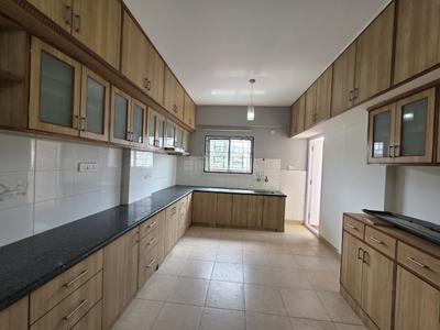 Kitchen Image of 1405 Sq.ft 2 BHK Apartment / Flat for rent in Bommanahalli Bengaluru for Rs. 35000