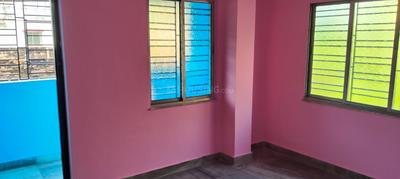 Balcony Image of 850 Sq.ft 2 BHK Independent House for rent in South Dum Dum Kolkata for Rs. 15000