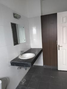 Bathroom Image of 2486 Sq.ft 3 BHK Villa for sale in Paramount Golfforeste Villas, Surajpur Greater Noida for Rs. 24000000