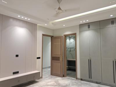 Bedroom Image of 2400 Sq.ft 4 BHK Builder Floor for sale in Paschim Vihar New Delhi for Rs. 62500000