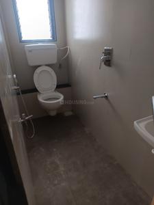 Bathroom Image of 550 Sq.ft 1 BHK Apartment / Flat for rent in ALF Fortune Vue 1, Byculla Mumbai for Rs. 50000