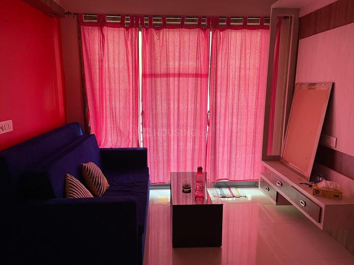 Jhinuk Avihita Main Image 1