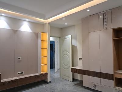Bedroom Image of 2700 Sq.ft 4 BHK Builder Floor for sale in Paschim Vihar New Delhi for Rs. 62000000