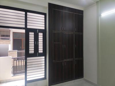 Bedroom Image of 800 Sq.ft 2 BHK Apartment / Flat for sale in CI Golf City, Kambakshpur Noida for Rs. 3054000