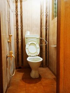 Bathroom Image of 885 Sq.ft 2 BHK Apartment / Flat for sale in Rajpur Kolkata for Rs. 4000000