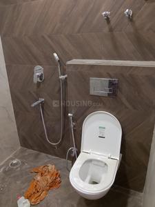 Bathroom Image of 1400 Sq.ft 3 BHK Apartment / Flat for rent in Vasant Kunj New Delhi for Rs. 55000
