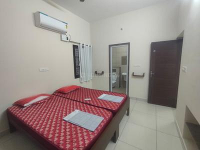 Bedroom Image of 1150 Sq.ft 2 BHK Apartment / Flat for rent in Katpadi Vellore for Rs. 32000
