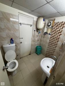 Image of 1450 Sq.ft 3 BHK Apartment / Flat for rent in Gaurs Atulyam, Omicron I, Greater Noida for Rs. 25000