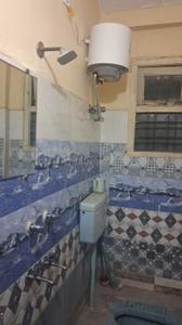 Bathroom Image of 700 Sq.ft 2 BHK Independent House for rent in Asif Nagar North Hyderabad for Rs. 13500