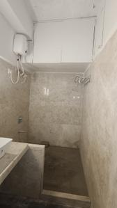 Bathroom Image of 2800 Sq.ft 3 BHK Apartment / Flat for sale in Camp Pune for Rs. 40000000