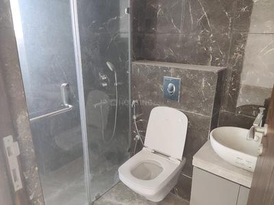 Bathroom Image of 1350 Sq.ft 3 BHK Apartment / Flat for sale in Shalimar Howrah for Rs. 11500000
