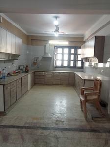 Kitchen Image of 3800 Sq.ft 3 BHK Builder Floor for rent in Sector 43 Noida for Rs. 70000