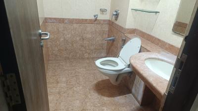 Image of 2473 Sq.ft 4 BHK Apartment / Flat for sale in Midcity Aaditya Apartments, Khar West, Mumbai for Rs. 89500000