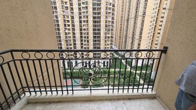 Image of 1428 Sq.ft 3.5 BHK Apartment / Flat for sale in Prateek Grand City, Siddharth Vihar, Ghaziabad for Rs. 17800000