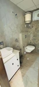 Bathroom Image of 1050 Sq.ft 2 BHK Apartment / Flat for sale in Sector 34 Noida for Rs. 4000000