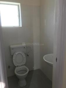 Bathroom Image of 680 Sq.ft 2 BHK Apartment / Flat for sale in Shapoorji Pallonji Shukhobrishti, New Town Kolkata for Rs. 4000000