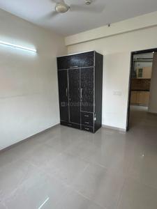 Bedroom Image of 1110 Sq.ft 2.5 BHK Apartment / Flat for sale in Mahagun Mywoods Phase 2, Noida Extension Greater Noida for Rs. 8500000